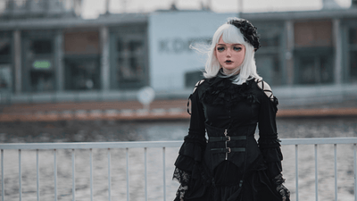 Colete gótico como peça do estilo dark academia